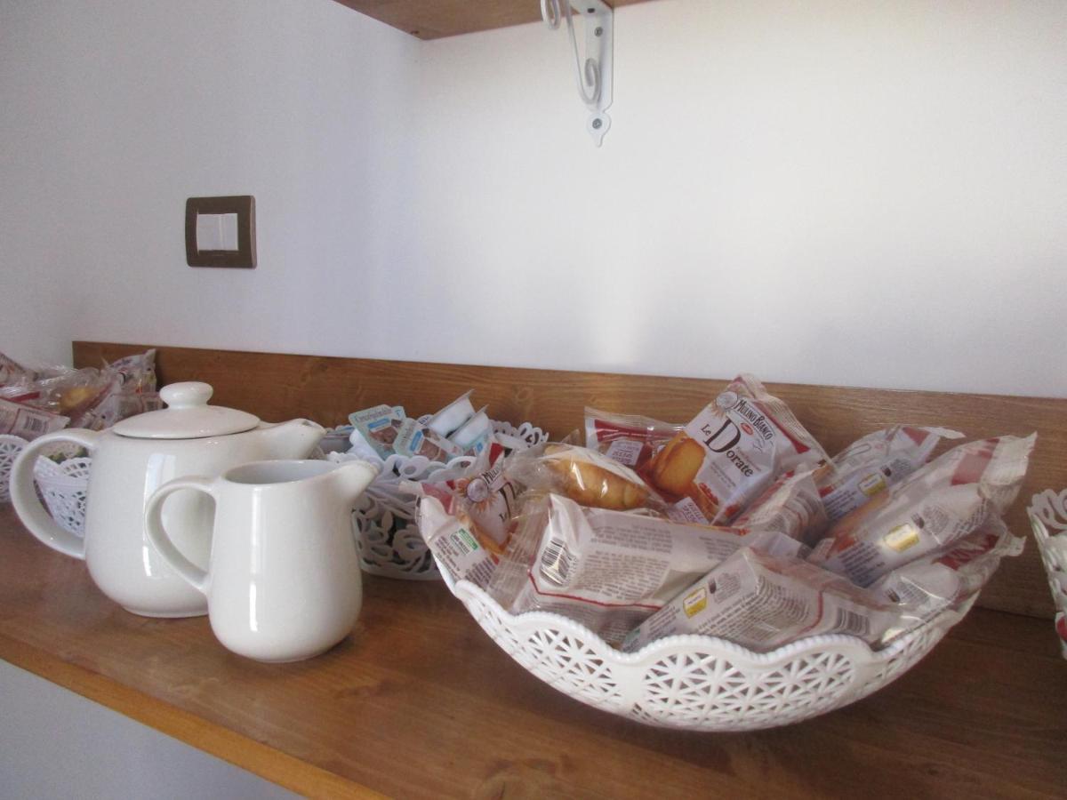 Il Borghetto Bed & Breakfast เนเปิลส์ ภายนอก รูปภาพ