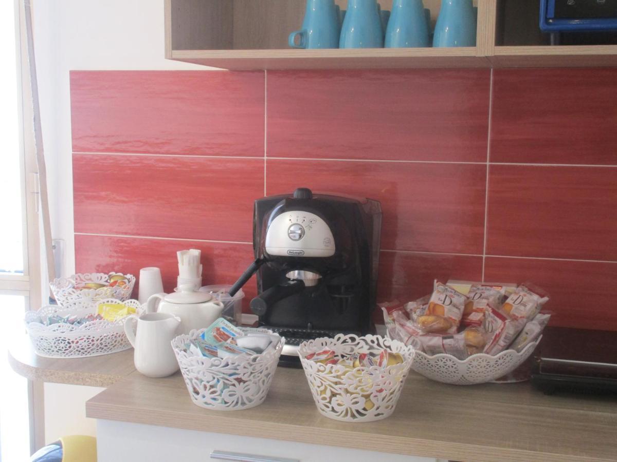 Il Borghetto Bed & Breakfast เนเปิลส์ ภายนอก รูปภาพ