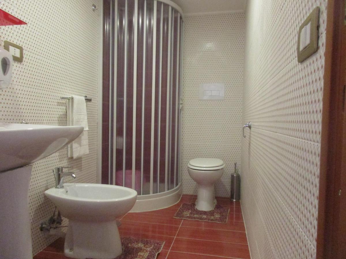 Il Borghetto Bed & Breakfast เนเปิลส์ ภายนอก รูปภาพ